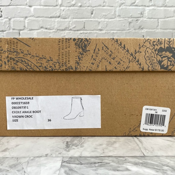 NEW Free People Cecile Croc Embossed Booties - Picture 8 of 10